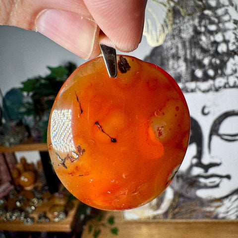 Large Carnelian Pendant with 925 Sterling Silver - Crystals & Reiki