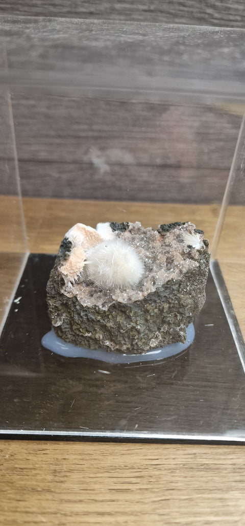 Mesolite on Black Sparkling Chalcedony in Display Cases