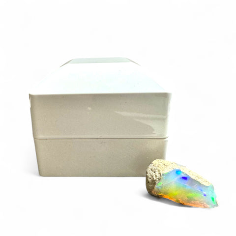 Ethiopian Welo Crystal Opal 3.67g with LED Display Box