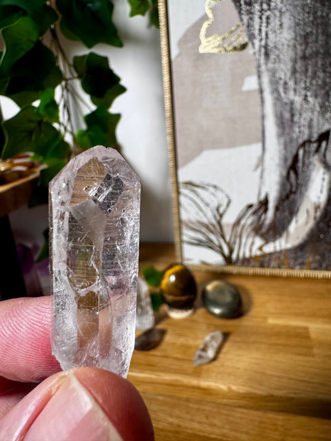 Abundance & Manifestation Crystal Pack – Wealth, Courage & Amplified Intentions - Crystals & Reiki