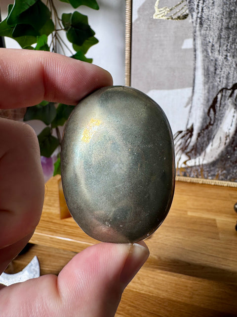 Abundance & Manifestation Crystal Pack – Wealth, Courage & Amplified Intentions - Crystals & Reiki