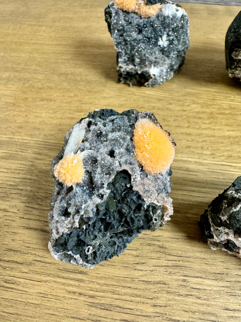 Rare Orange Thomsonite & Black Chalcedony – Sparkling Gems