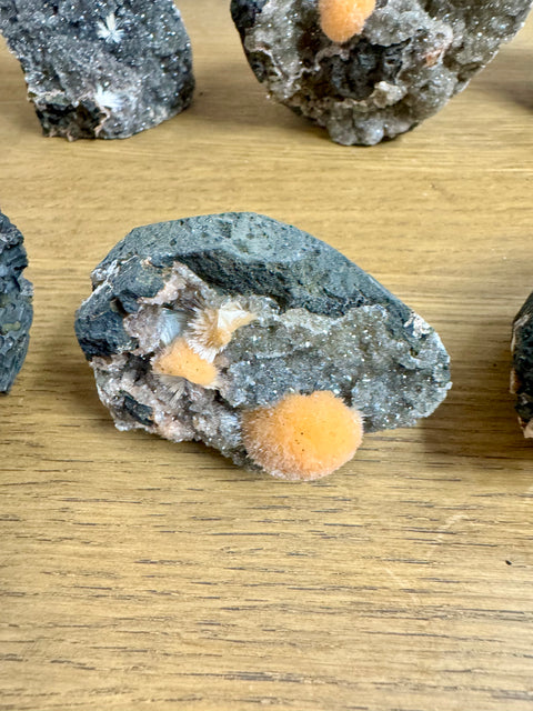 Rare Orange Thomsonite & Black Chalcedony – Sparkling Gems