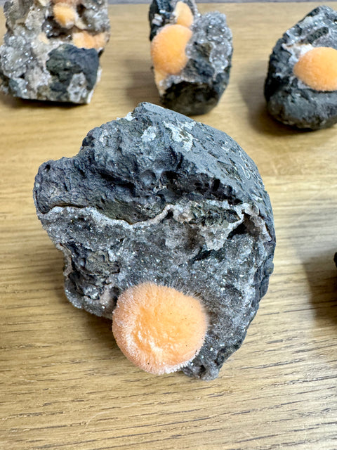 Rare Orange Thomsonite & Black Chalcedony – Sparkling Gems