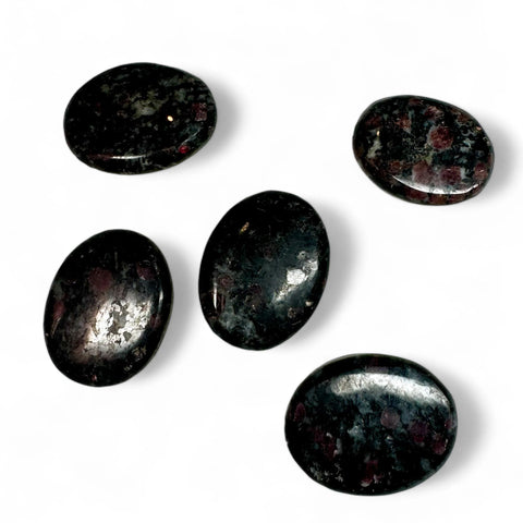 Garnet in Tourmaline Palm Stones: Energizing Crystals - Crystals & Reiki