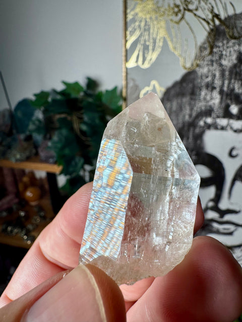 Himalayan Quartz Point – Pure Light & Spiritual Clarity – 44g - Crystals & Reiki