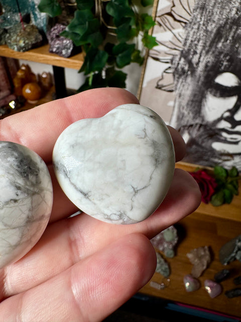 Howlite Hearts – Calming Stones of Compassion & Peace – Approx. 60g Each - Crystals & Reiki