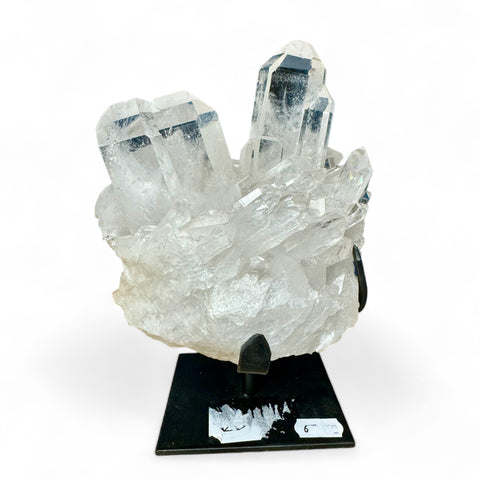 Elegant Quartz Clusters with Display Stands for Home Decor