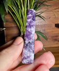 Deep Purple Lepidolite Obelisk: Guidance and Stress Relief – 63g / 9.4cm - Crystals & Reiki