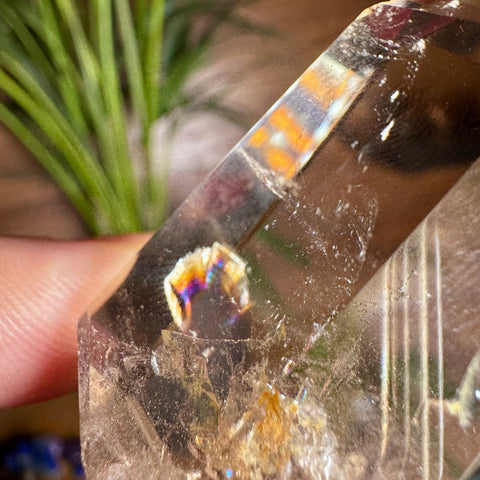 Smoky Quartz Point with Rainbows: Stress Management and Upliftment – 5.5cm / 49.8g - Crystals & Reiki