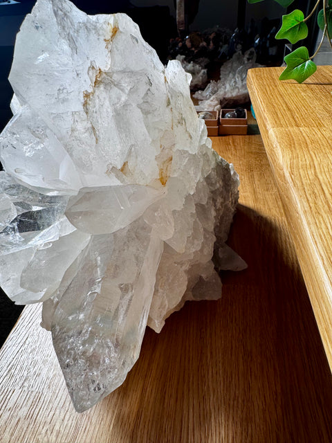 “The Mohawk” – Himalayan Quartz With Green Chlorite Cluster – The Guardian of Light – 9.4kg - Crystals & Reiki