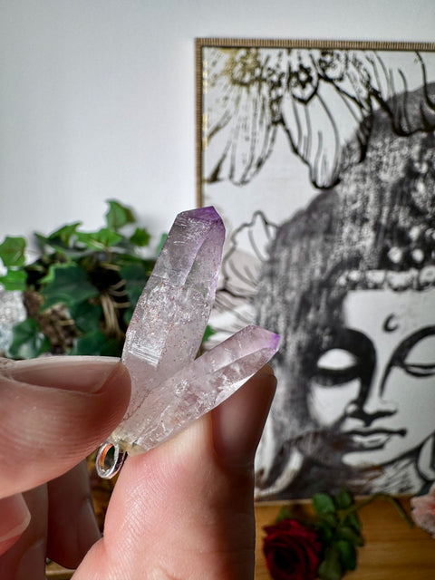 Vera Cruz Amethyst Pendant – Spiritual Alignment & Light Clarity - Crystals & Reiki