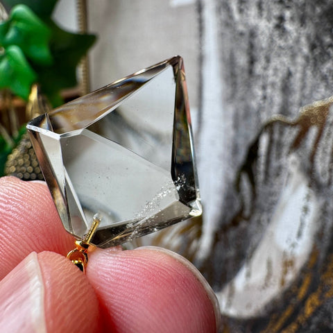 Genuine Faceted Citrine Pendant with 18 Carat Gold Plated Loop 6.14g AA Grade - Crystals & Reiki