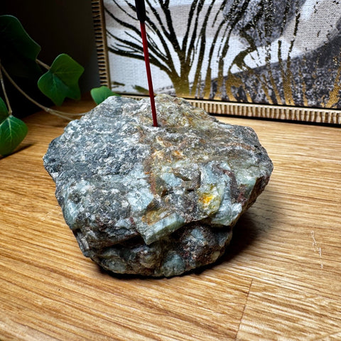 Large Raw Emerald Incense Holder - Crystals & Reiki