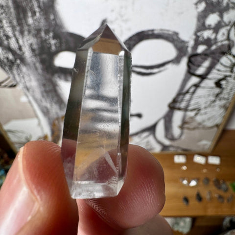 Phantom Lemurian Quartz Point (7.36g) | For Focused Energy - Crystals & Reiki