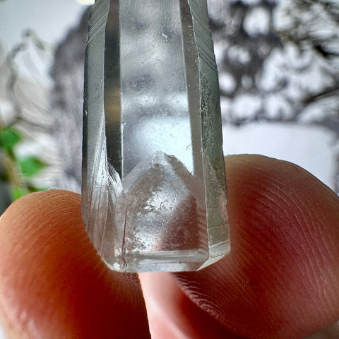 Phantom Lemurian Quartz Point (8.03g) | For Self - Discovery - Crystals & Reiki