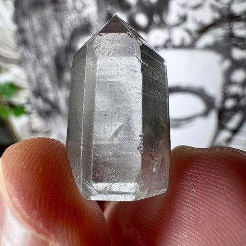 Phantom Lemurian Quartz Point (8.94g) | For Spiritual Alignment - Crystals & Reiki