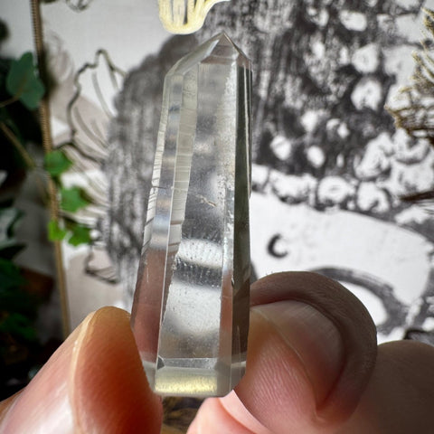 Phantom Lemurian Quartz Point (9.08g) | For Emotional Balance - Crystals & Reiki