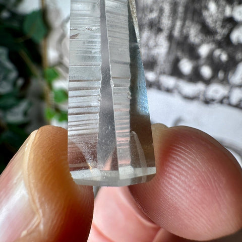 Phantom Lemurian Quartz Point (9.08g) | For Emotional Balance - Crystals & Reiki